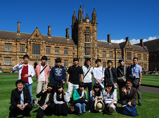 世界の学校と交流