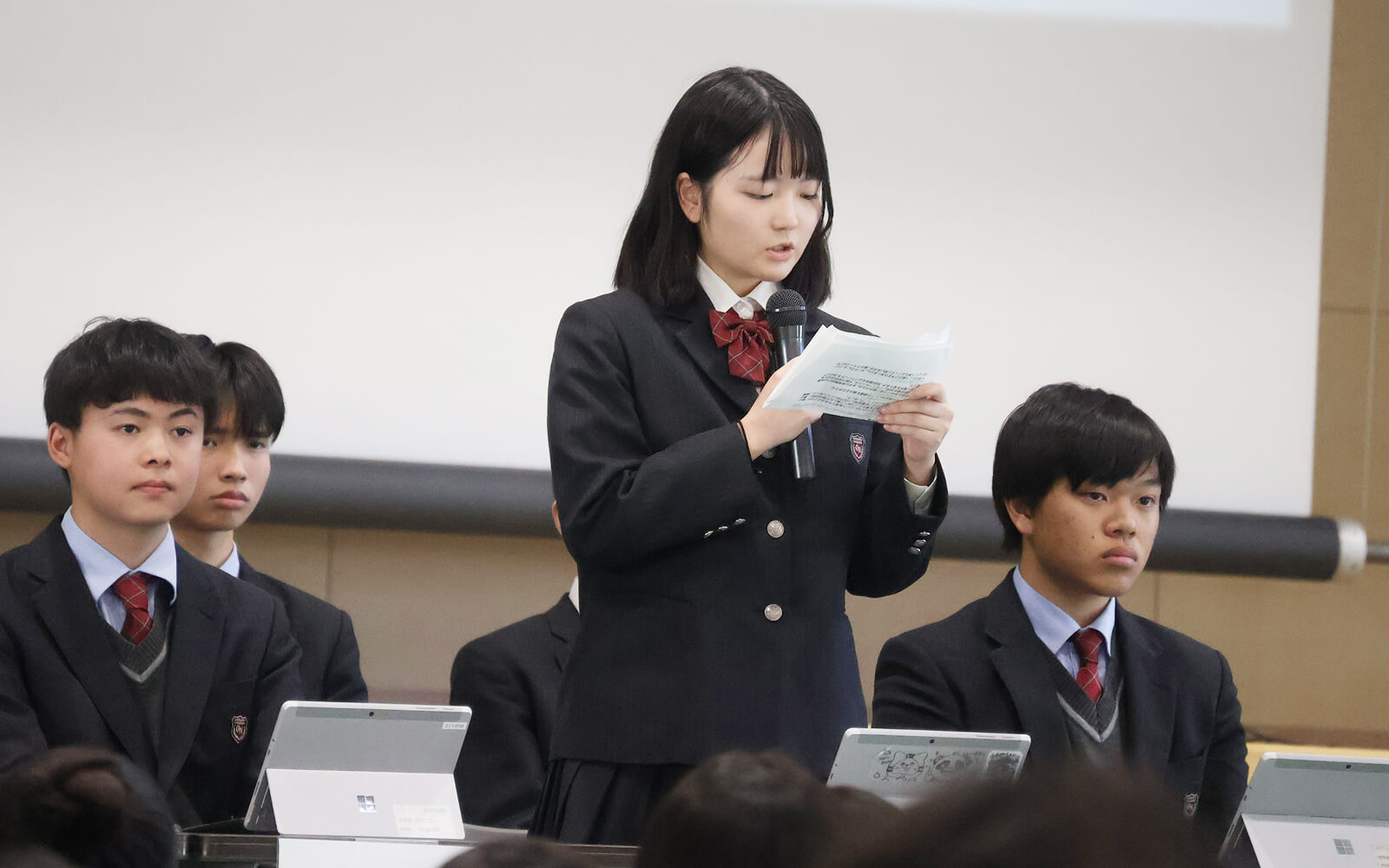 決まりが、安心をつくる。そして、ルールは生徒が動かせる